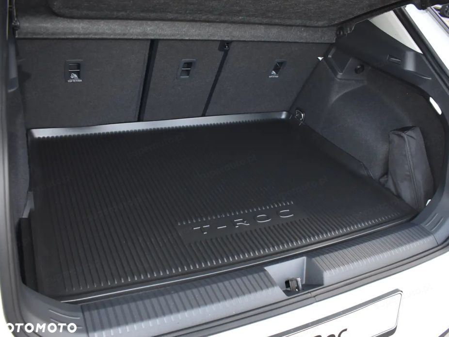 Volkswagen T-Roc 1.5 eTSI Life DSG - 13