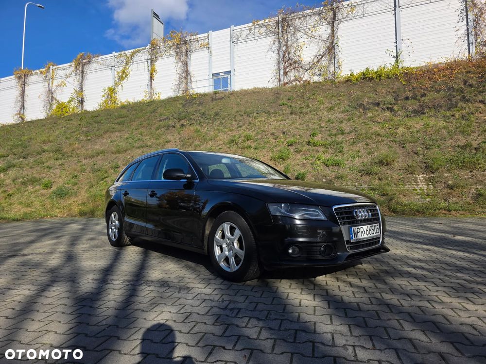 Audi A4 Avant - 7