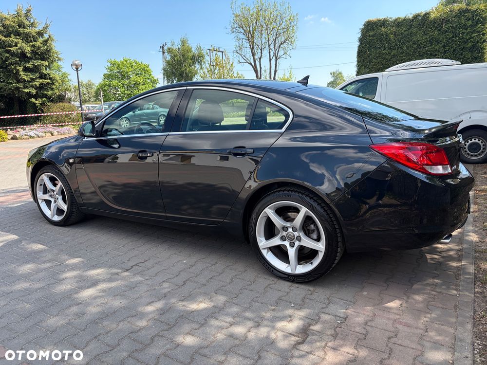 Opel Insignia 1.6 Turbo Edition - 9