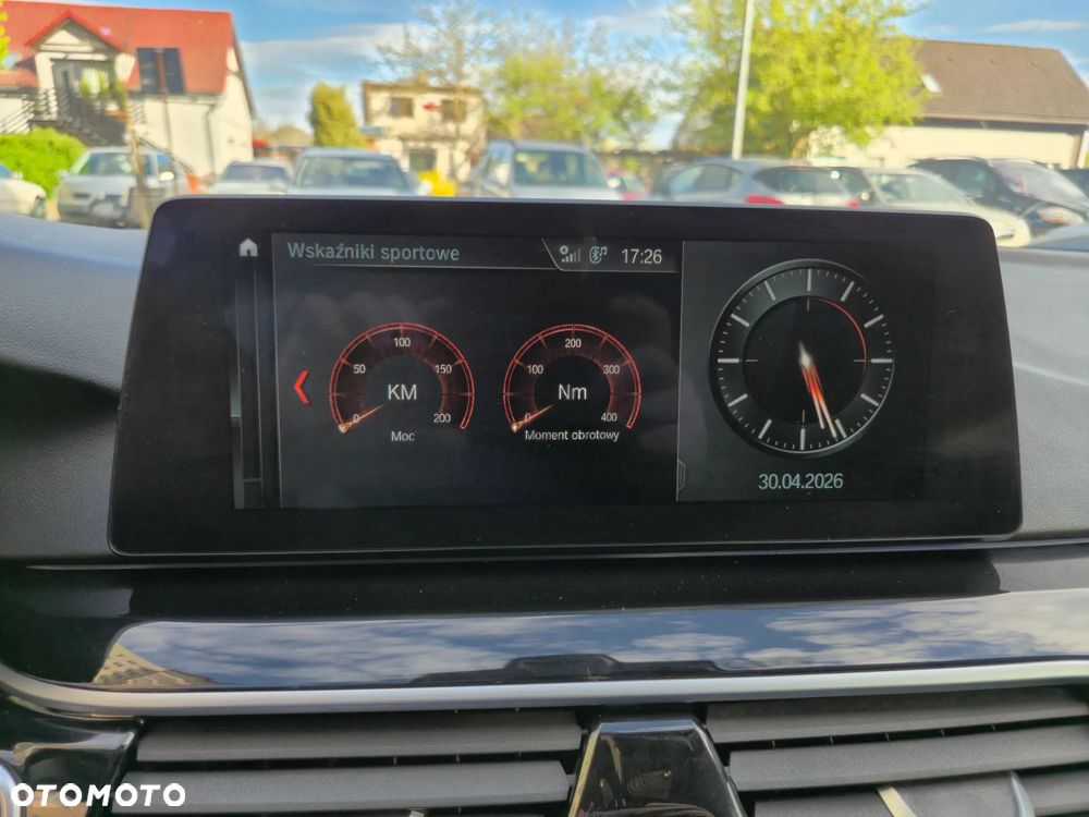BMW Seria 5 520d Sport Line - 14