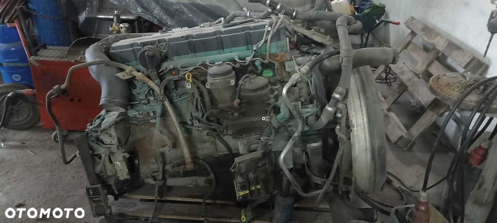 Silnik na części od Volvo D7F 181kw - 3