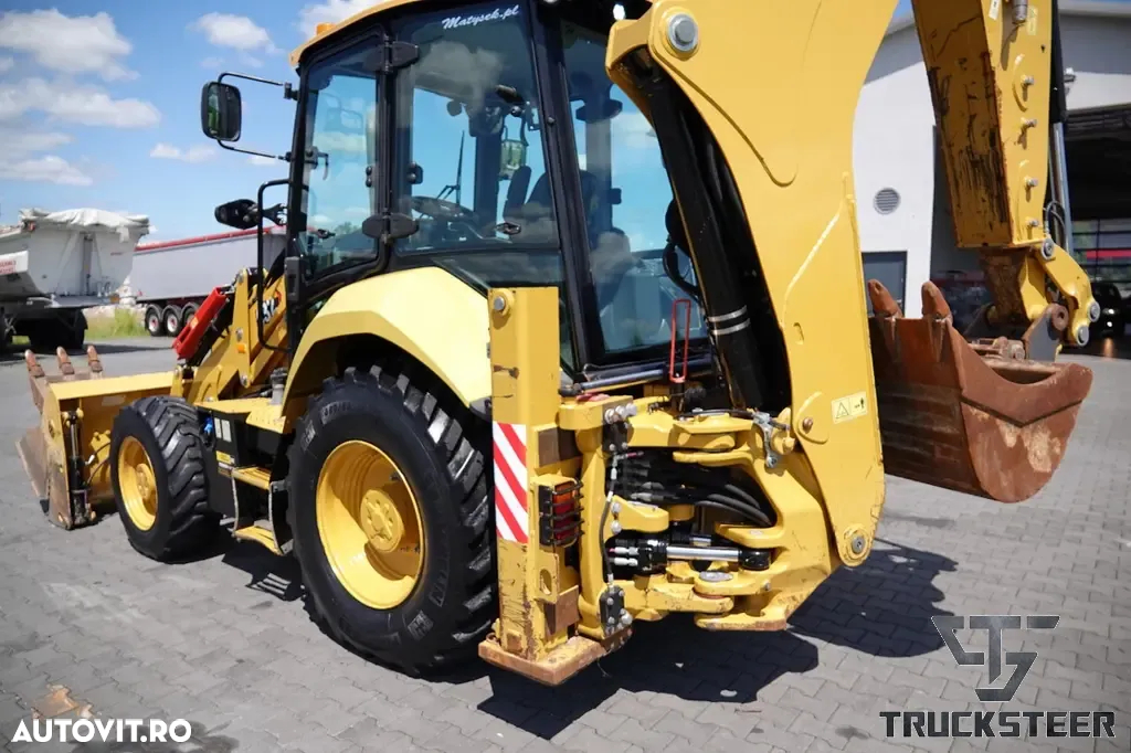 Cat 432 F - 8