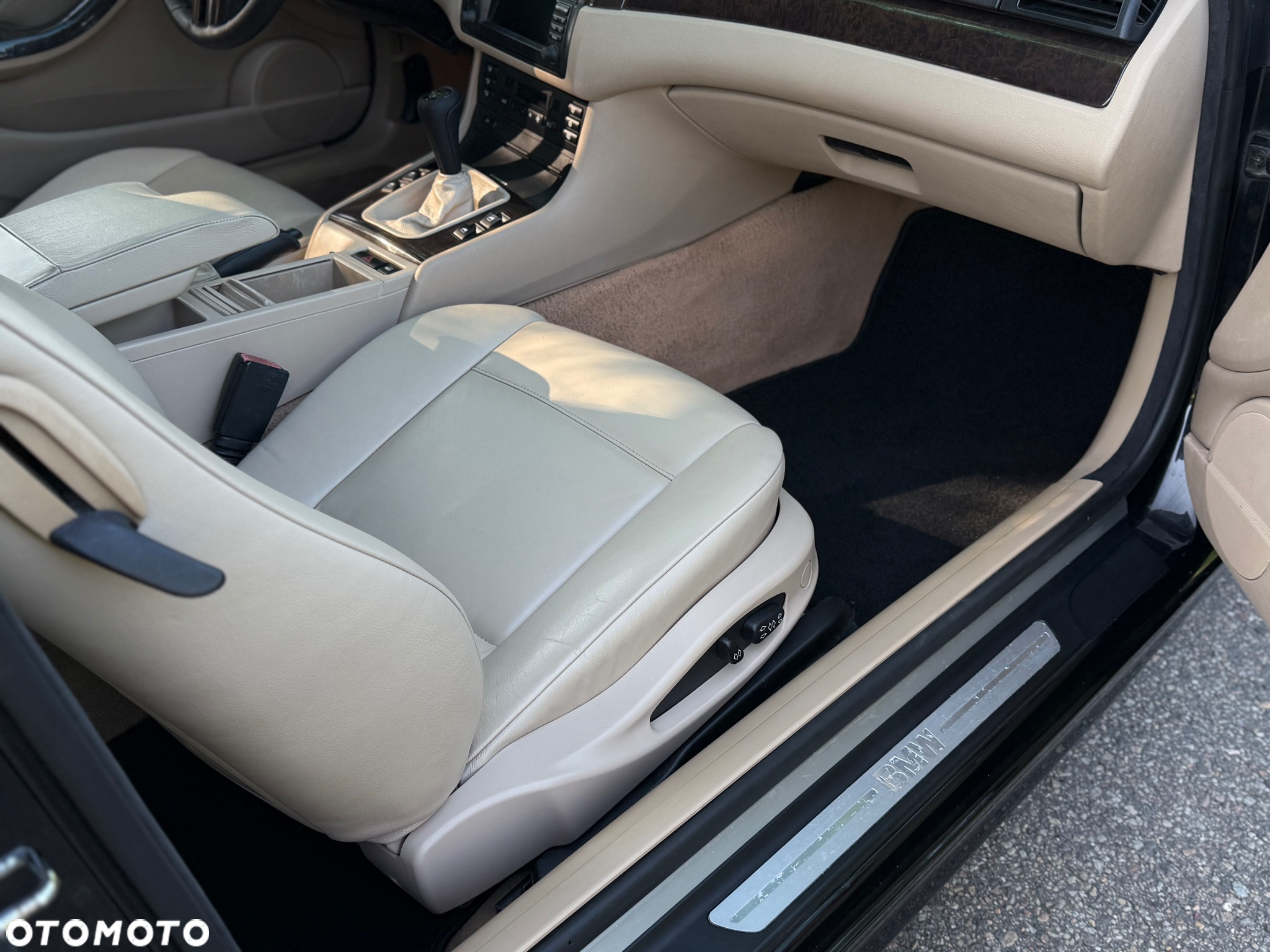 BMW Seria 3 330Ci - 25