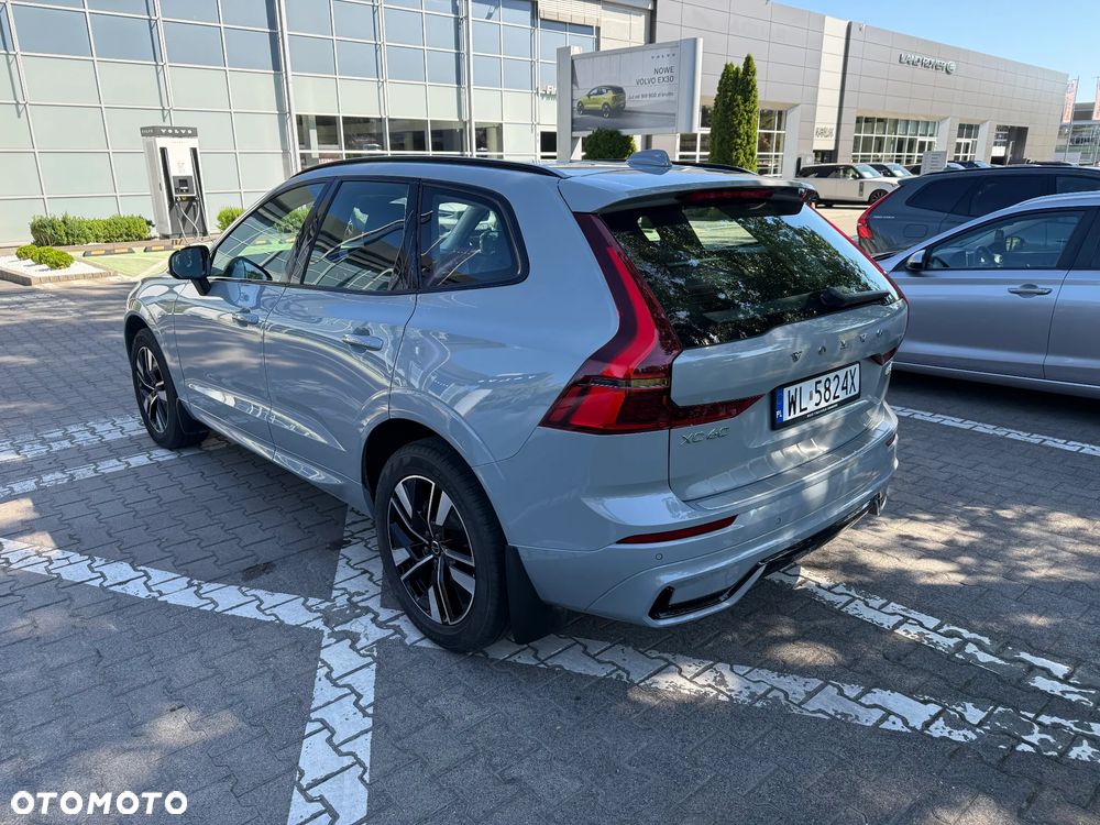 Volvo XC 60 B5 B AWD Plus Dark - 8
