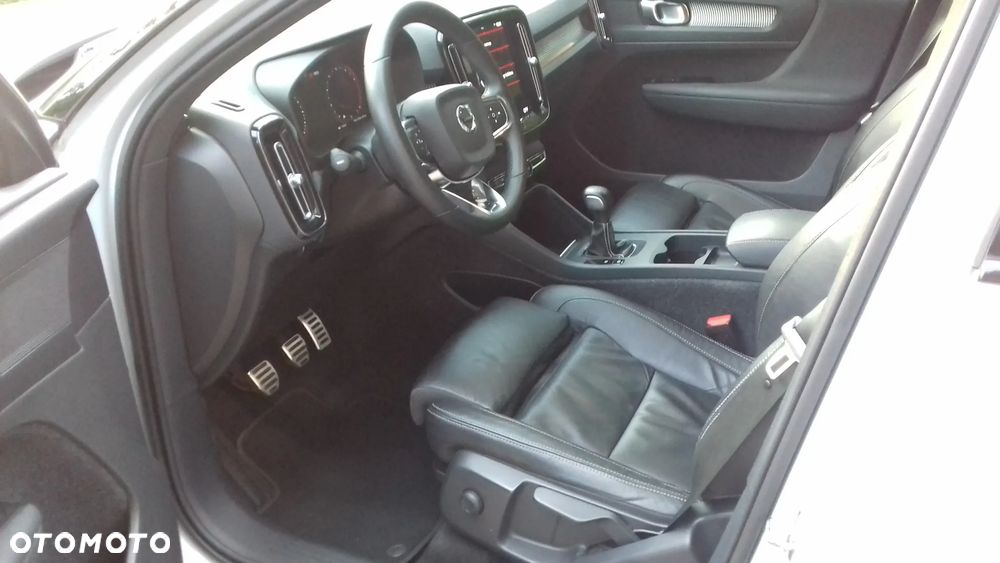 Volvo XC 40 - 12
