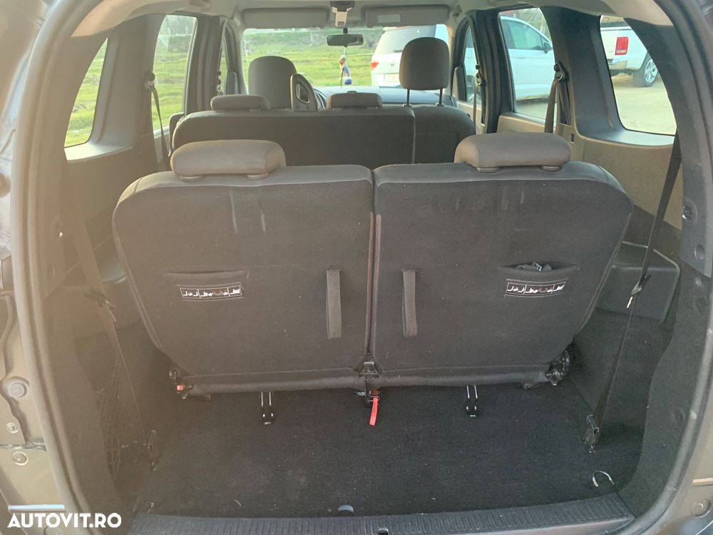 Dacia Lodgy 1.5 dCi Laureate - 19