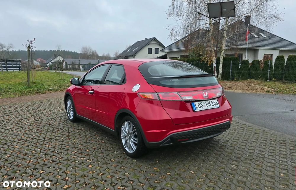 Honda Civic 1.4i-DSi - 7