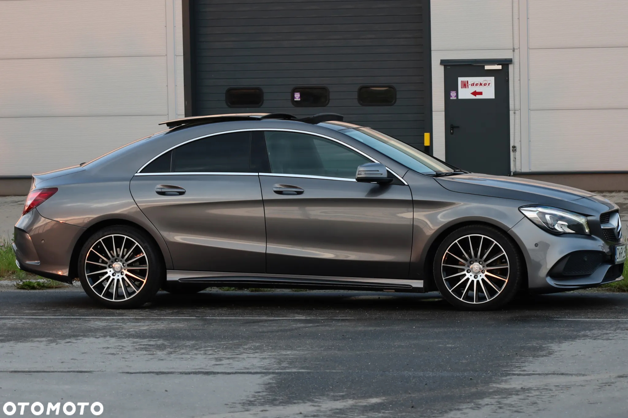 Mercedes-Benz CLA 200 7G-DCT AMG Line - 11