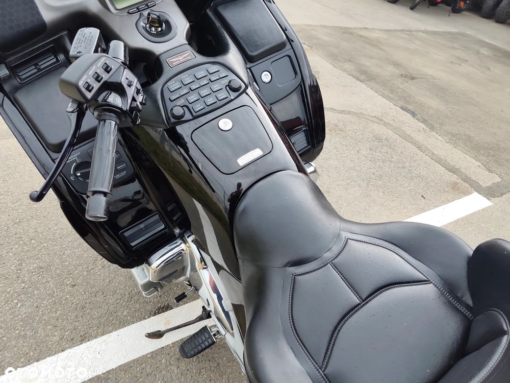 Honda GL - 18