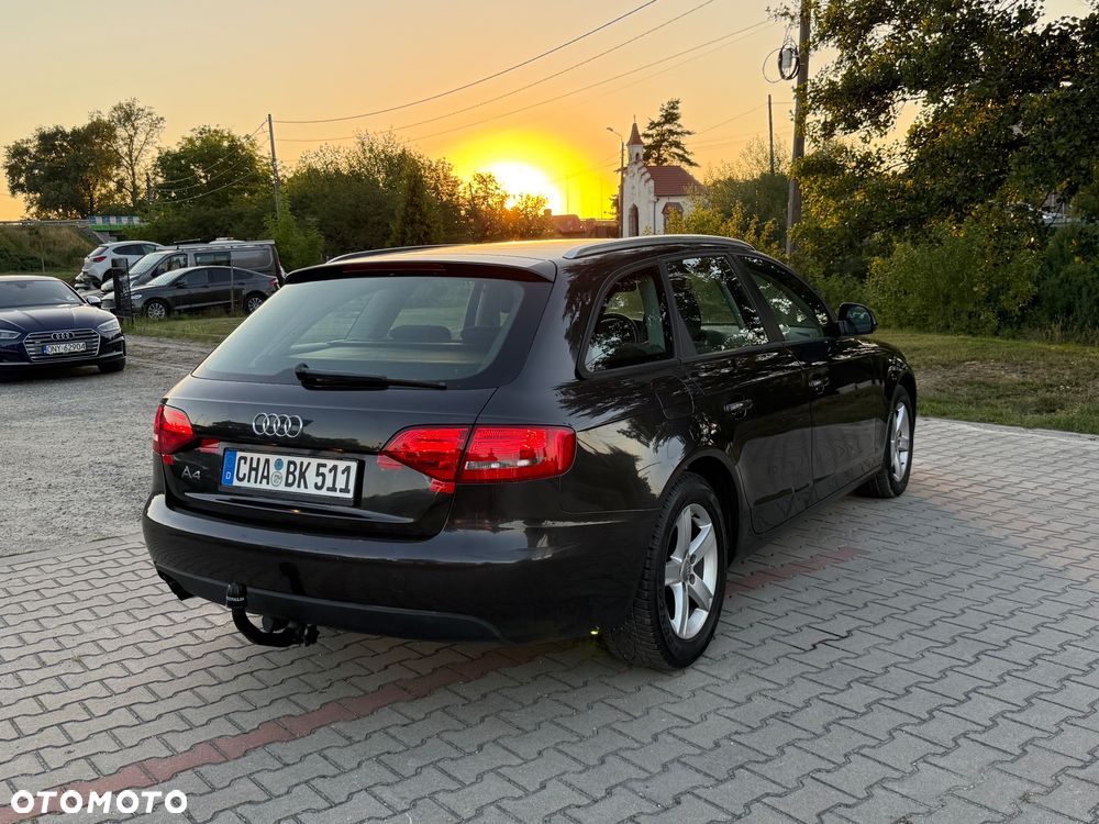 Audi A4 Avant 1.8 TFSI Attraction - 5