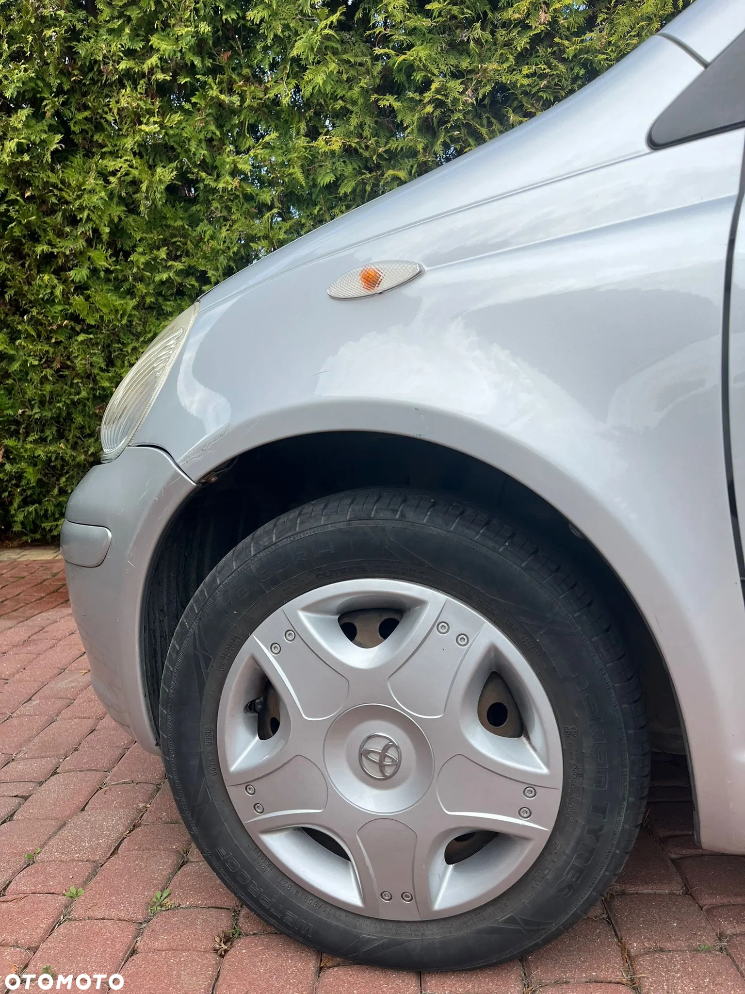 Toyota Yaris 1.0 Edition - 9