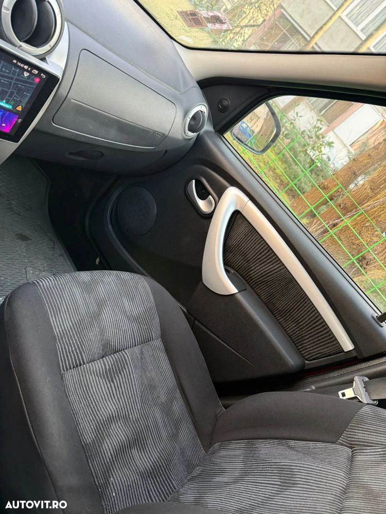 Dacia Logan - 11