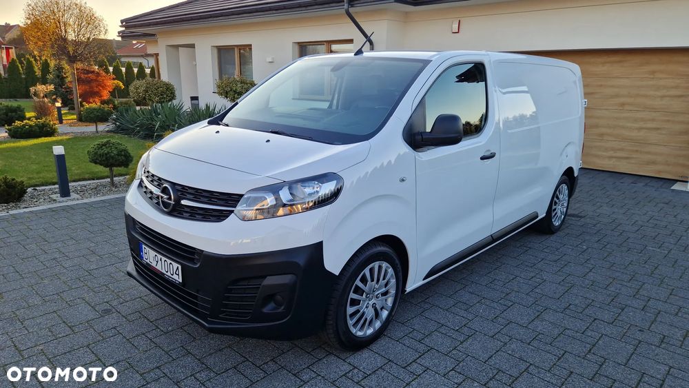 Opel Vivaro - 1