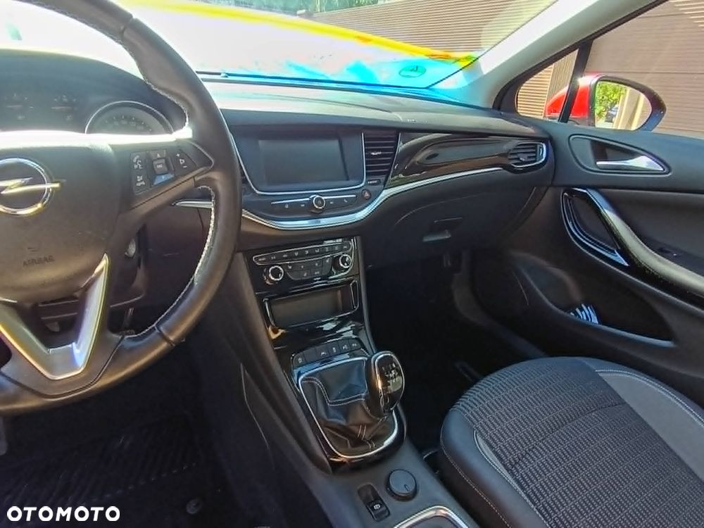 Opel Astra 1.2 T Business Elegance S&S - 8