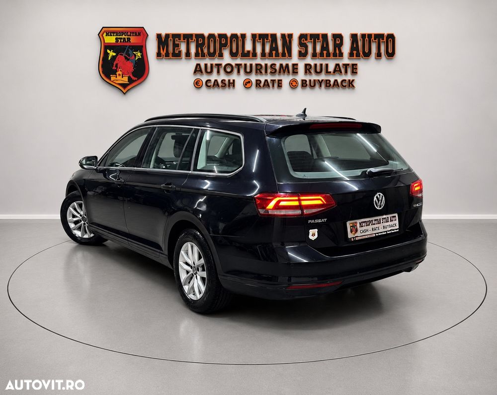 Volkswagen Passat 1.6 TDI Comfortline - 4