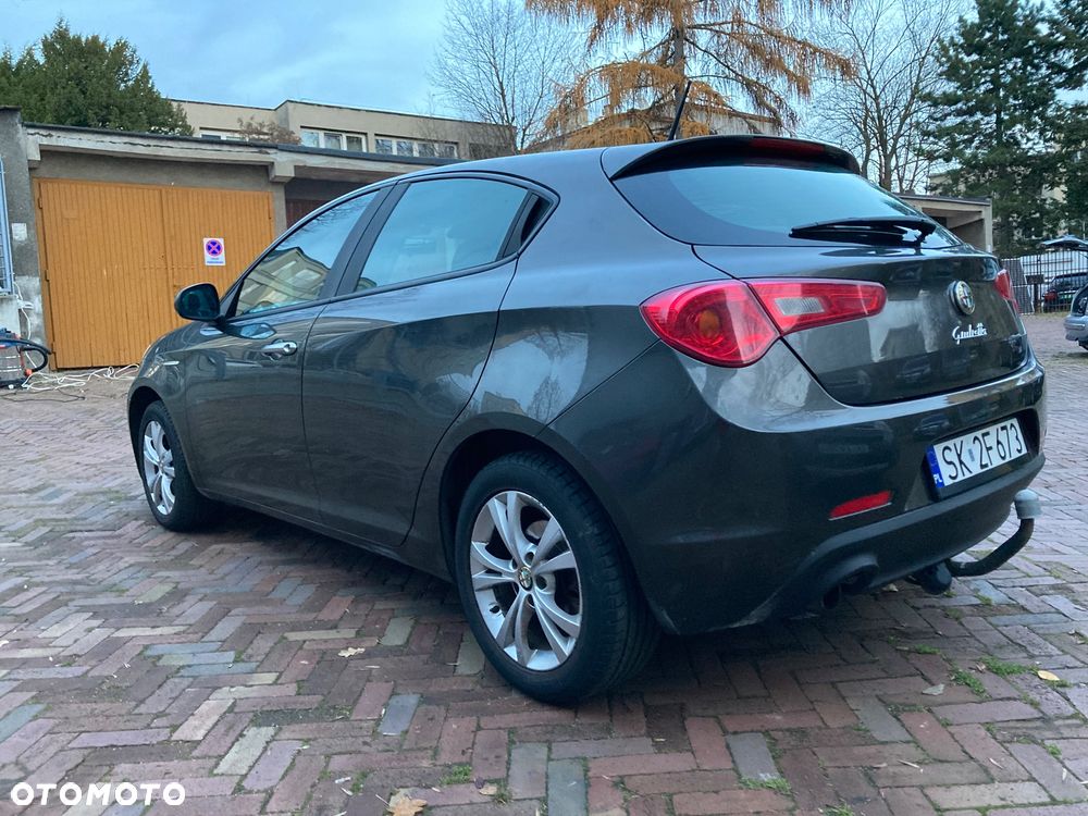 Alfa Romeo Giulietta - 4