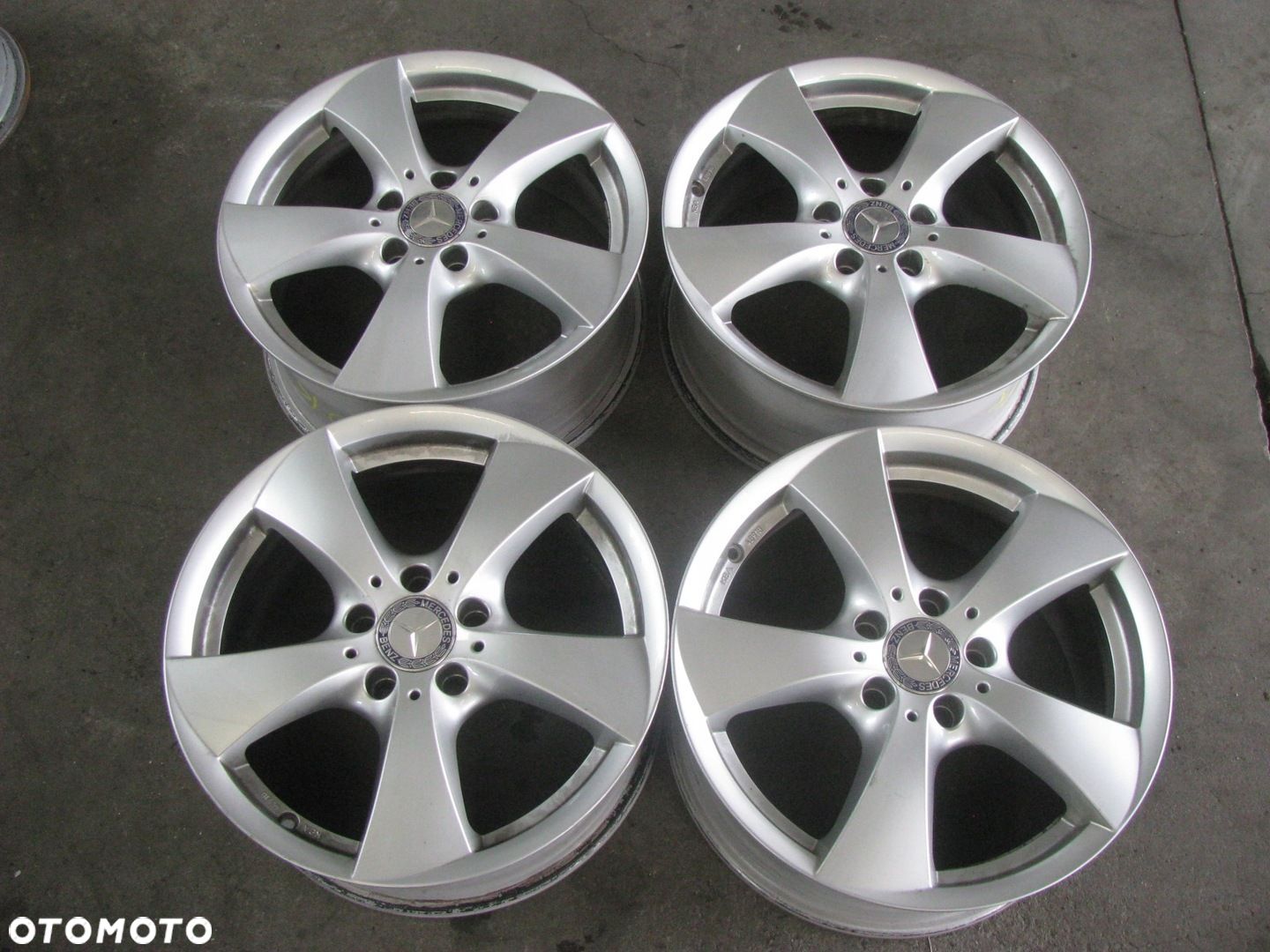 Felga aluminiowa Borbet 7.5" x 17" 5x112 ET 45 - 1