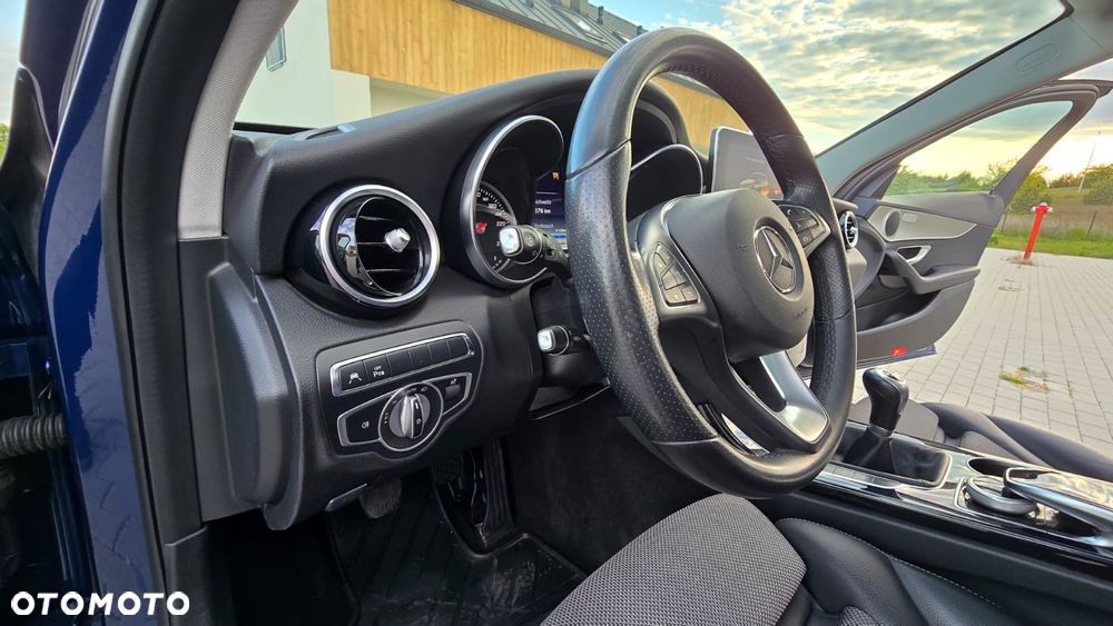 Mercedes-Benz Klasa C 220 (BlueTEC) d Avantgarde - 12