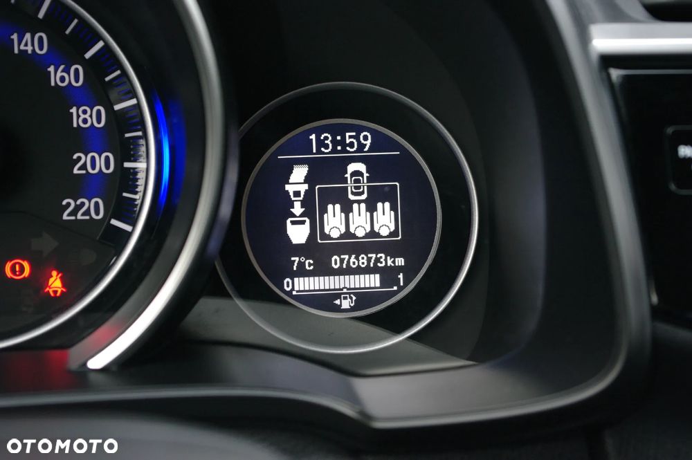 Honda Jazz 1.3 Trend (ADAS) CVT - 19