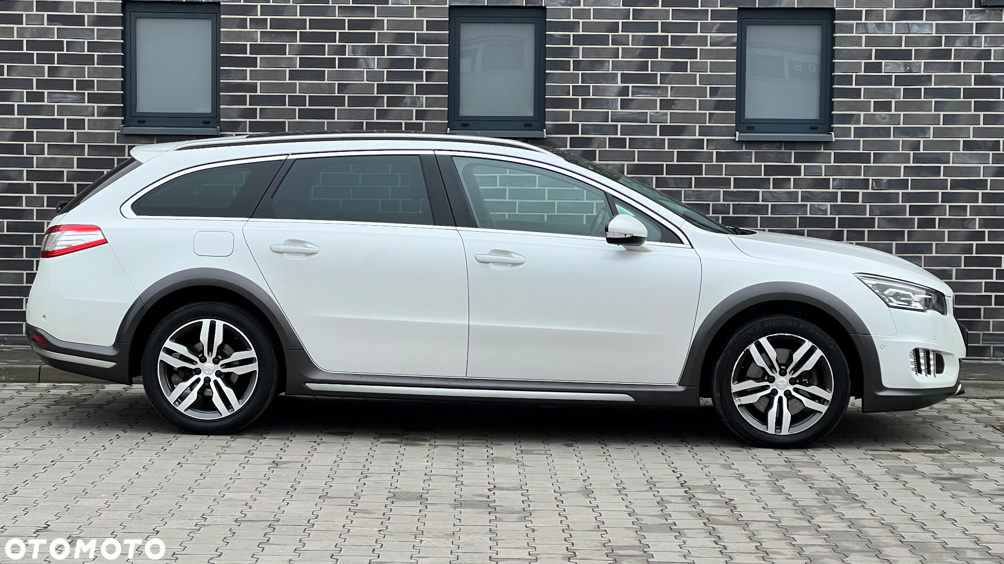 Peugeot 508 RXH BlueHDi 180 EAT6 Stop&Start - 12