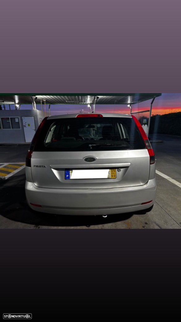 Ford Fiesta 1.25 Ghia - 5