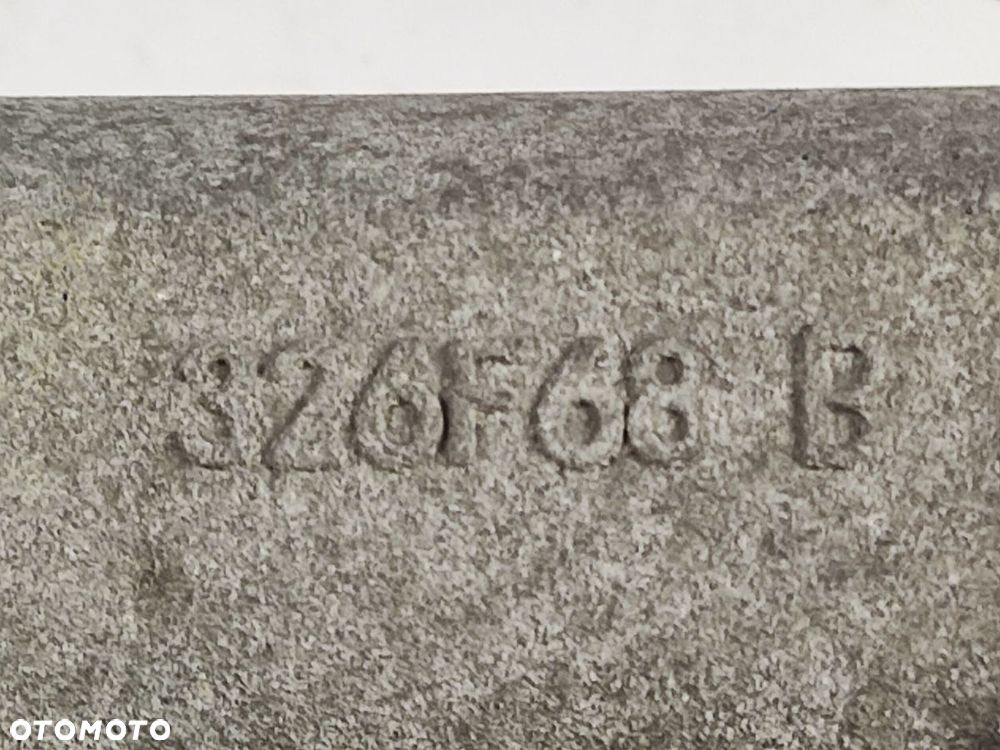 VOLVO XC40 2.0T T4 17-21r Poduszka Łapa Silnika - 11