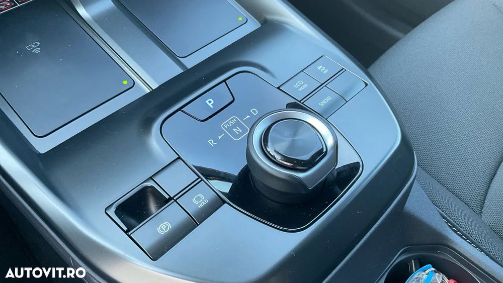 Toyota C-HR 72 kWh Dynamic Long Range - 36