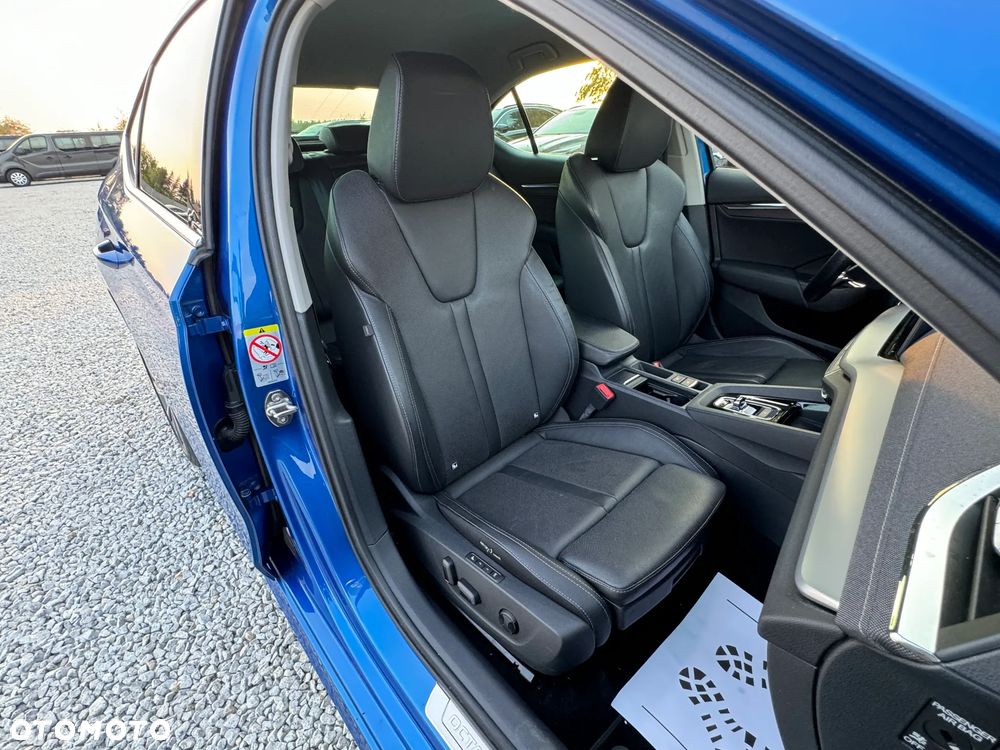 Skoda Octavia 2.0 TDI DSG Exclusive - 32