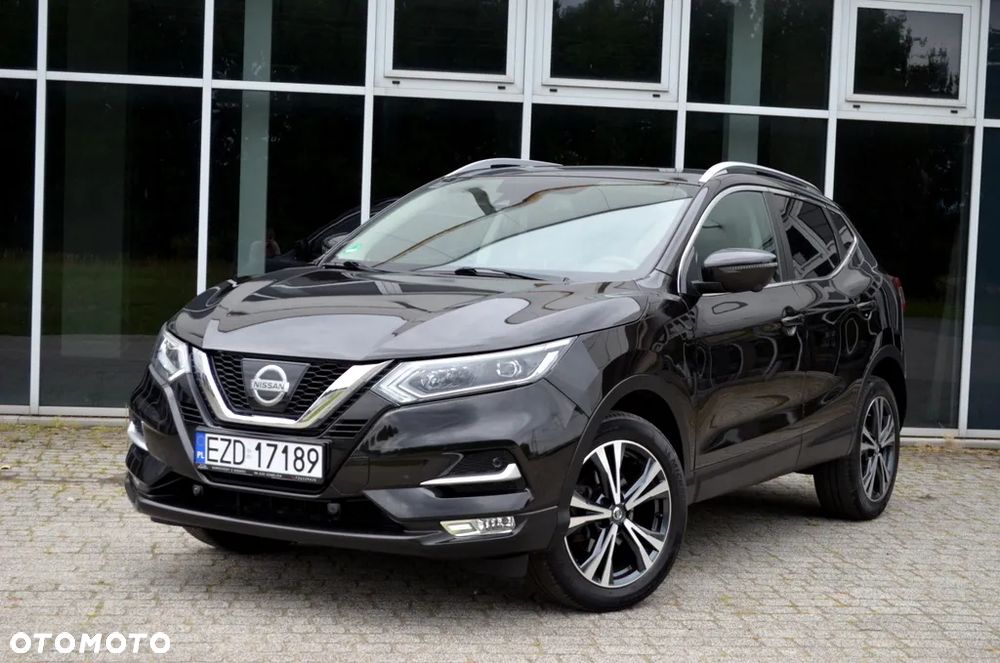 Nissan Qashqai 1.6 DIG-T N-Connecta - 2