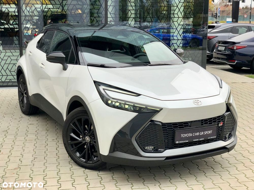 Toyota C-HR - 10