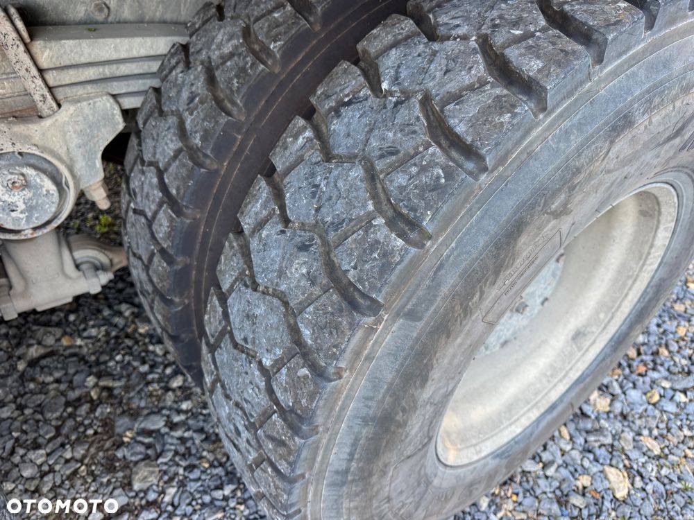 Iveco TRAKKER 400 EURO-6 8X4 BETONOMIESZARKA LIEBHERR 9 M3 - 9