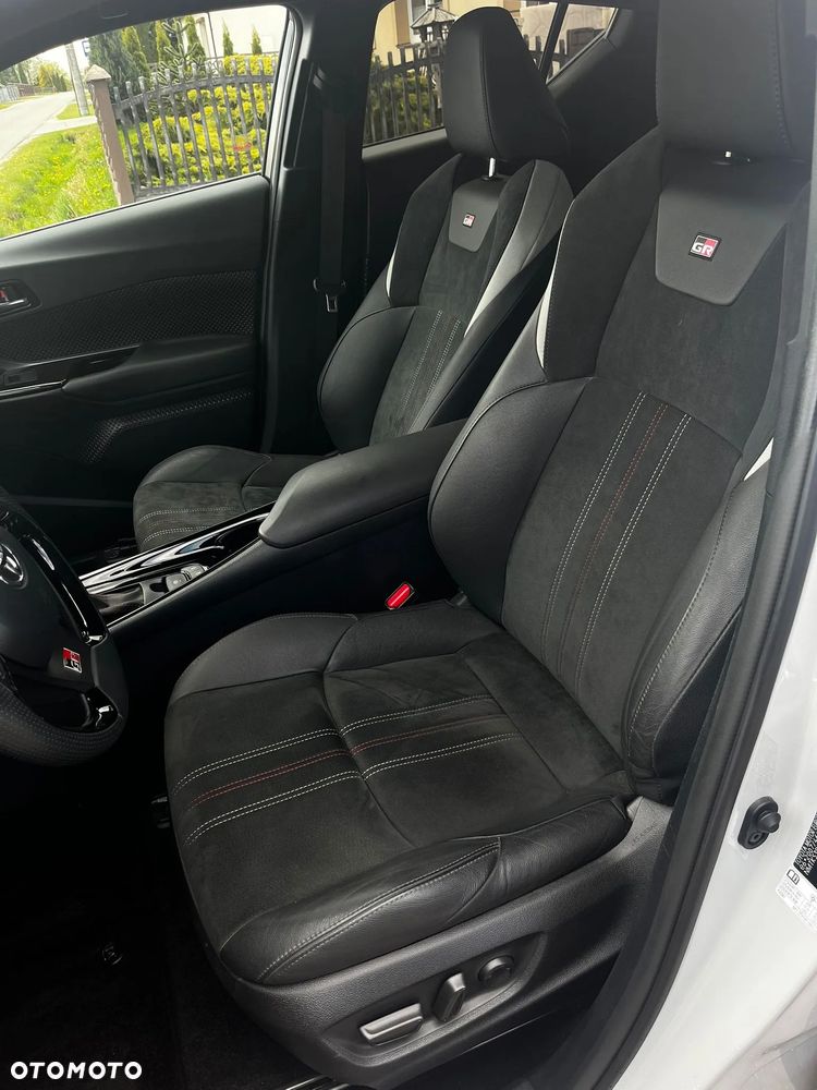 Toyota C-HR 2.0 Hybrid GR Sport - 17