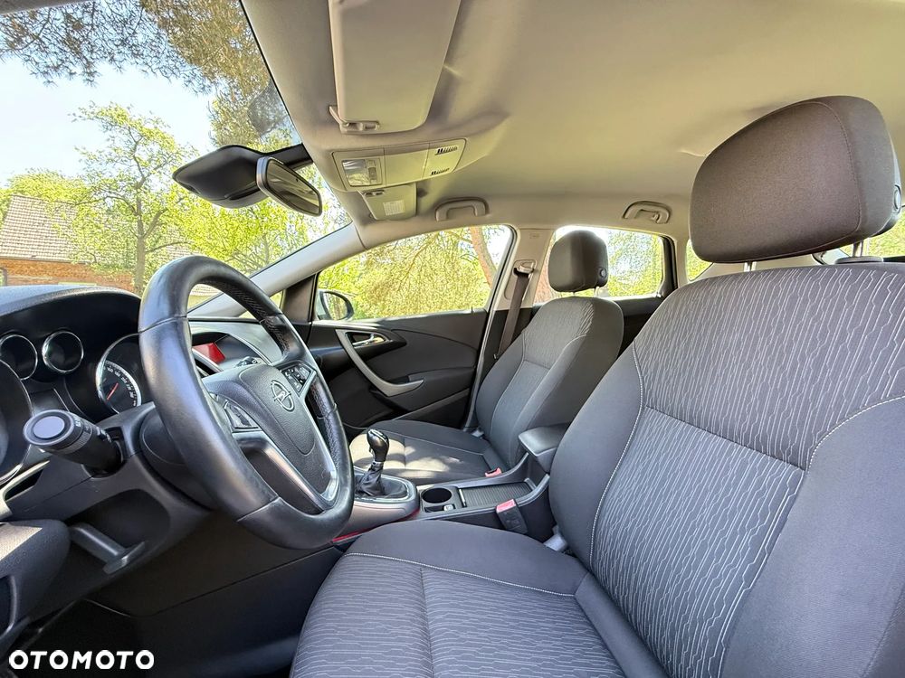Opel Astra 1.4 Turbo - 16