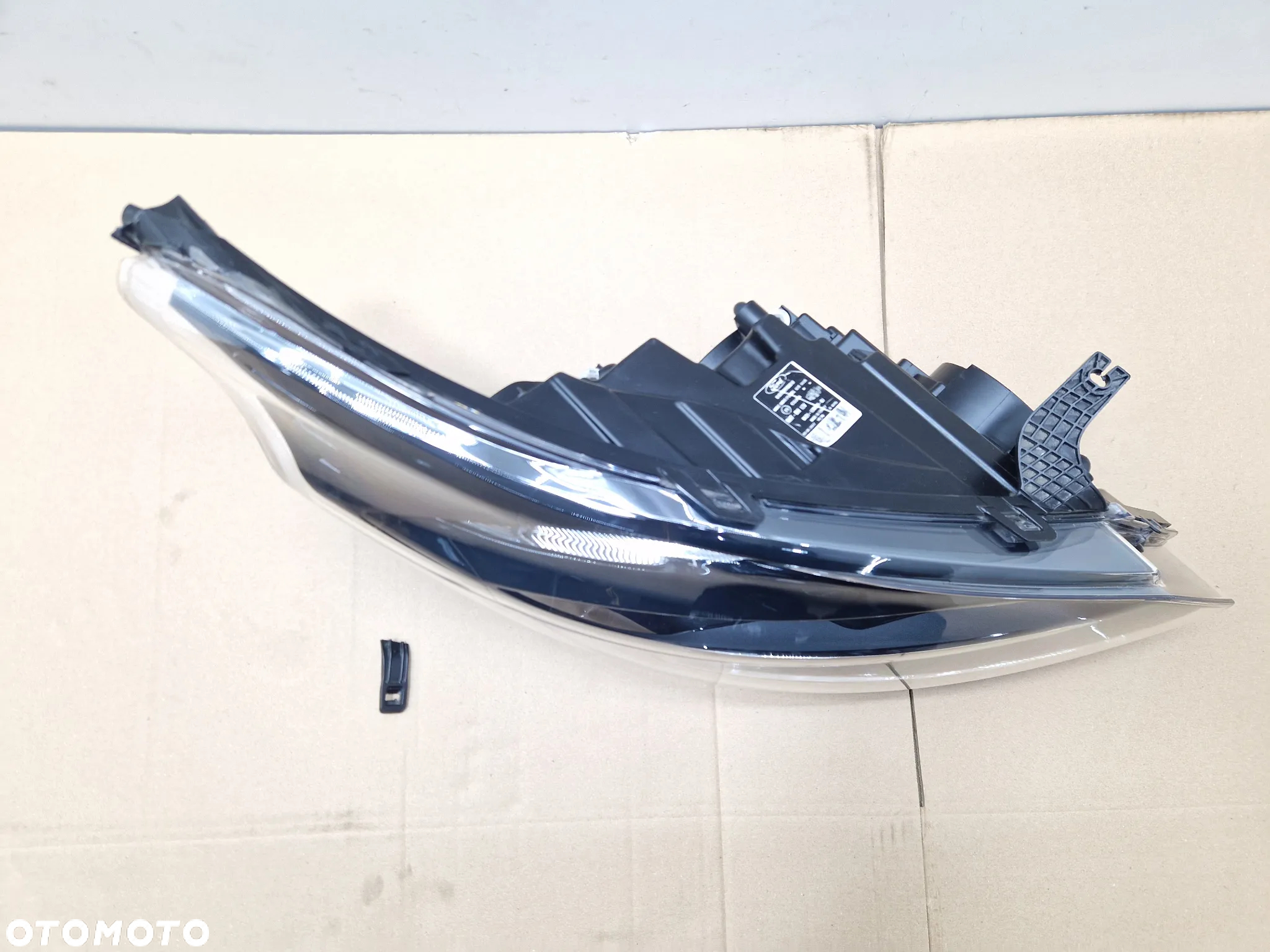 FORD TRANSIT TURNEO CUSTOM LAMPA PRAWA BK21-13W029-BJ - 5