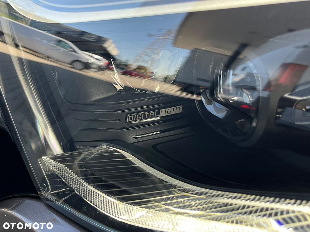 Mercedes-Benz Klasa E 220 d mHEV 4-Matic AMG 9G-Tronic - 37