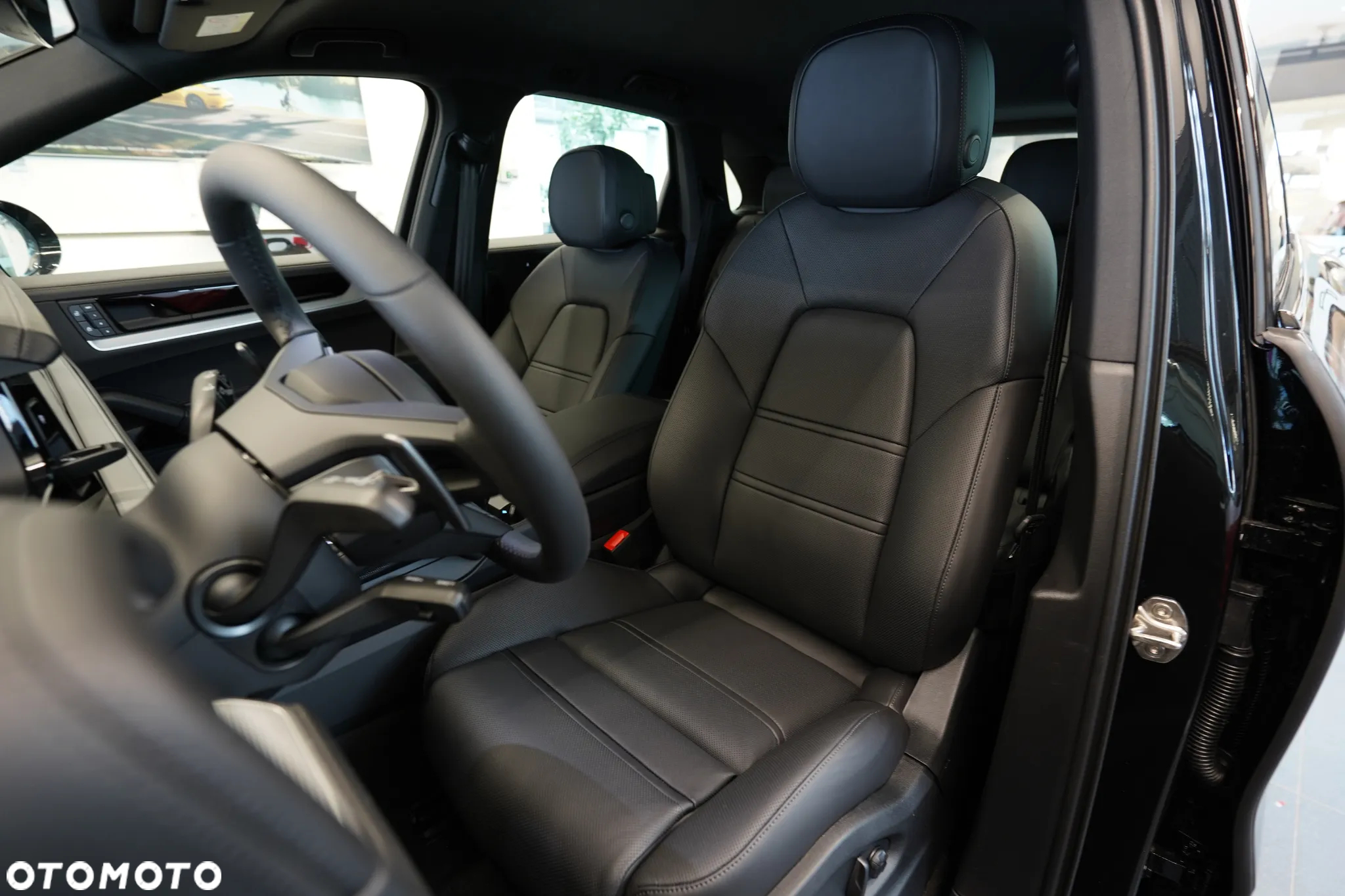 Porsche Cayenne E-Hybrid - 10