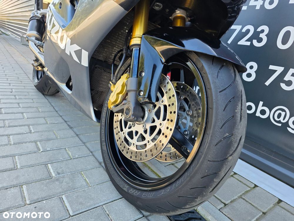 Suzuki GSX-R - 28