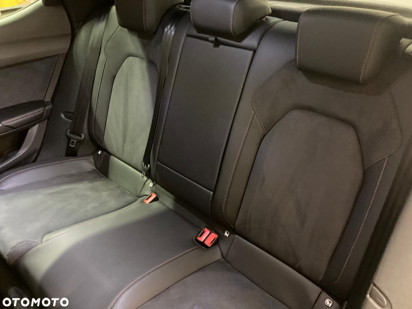 Cupra Leon 1.5 eTSI DSG - 9