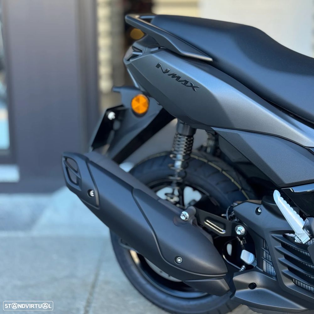 Yamaha NMAX 125 A - 9