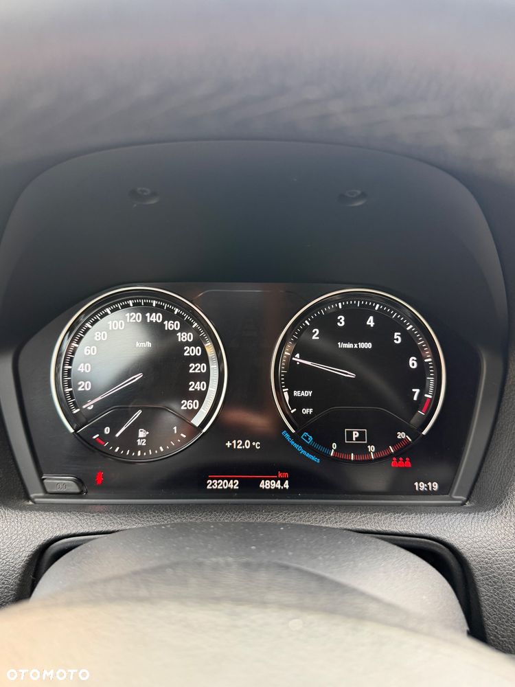 BMW Seria 1 120i - 10