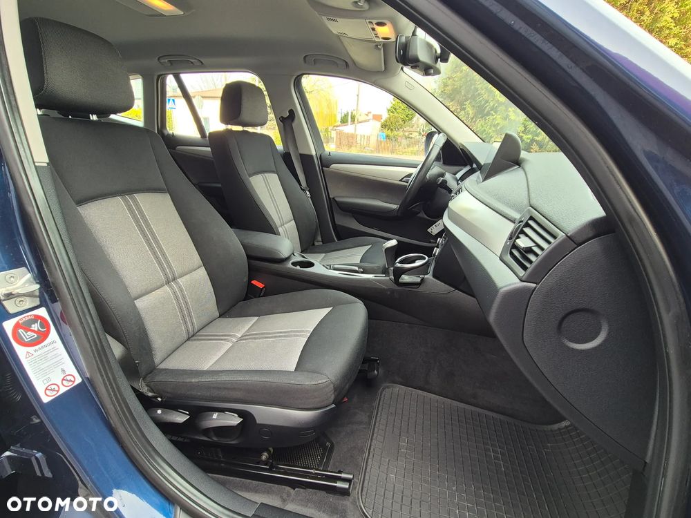 BMW X1 xDrive20d - 32