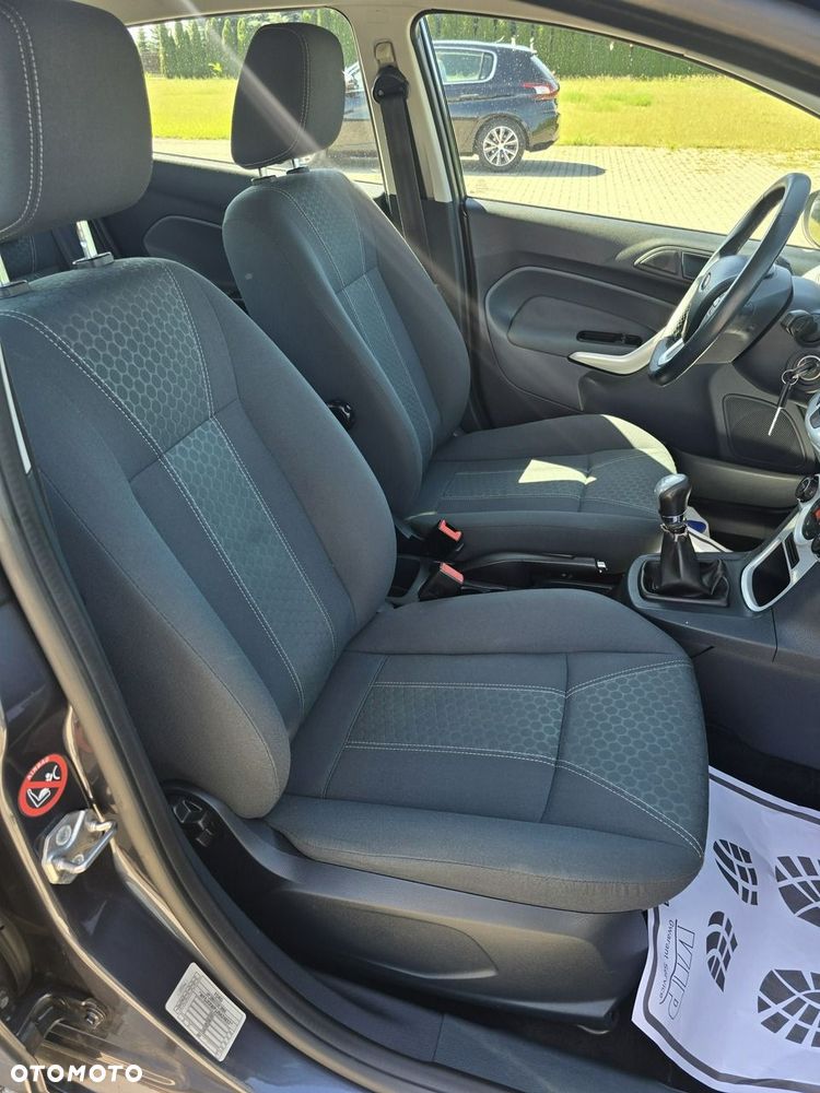Ford Fiesta - 19