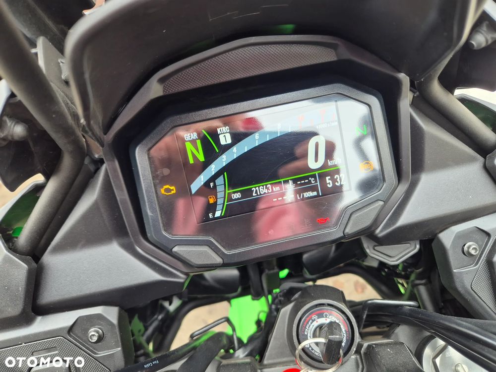 Kawasaki Versys 650 - 13
