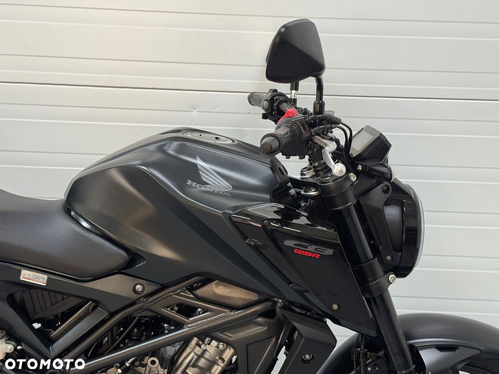 Honda CB - 8