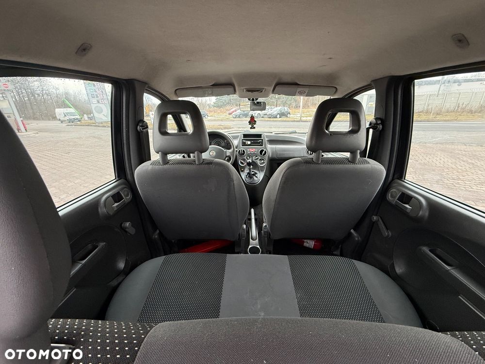 Fiat Panda 1.1 Active dla kobiet - 20