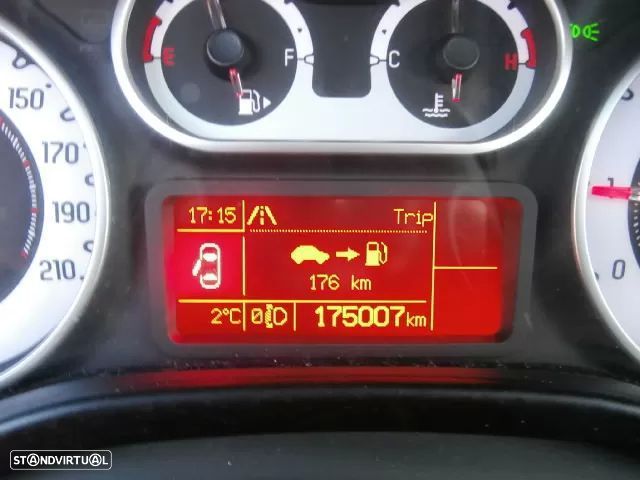 Fiat 500L 0.9 8V TwinAir Lounge S&S - 15