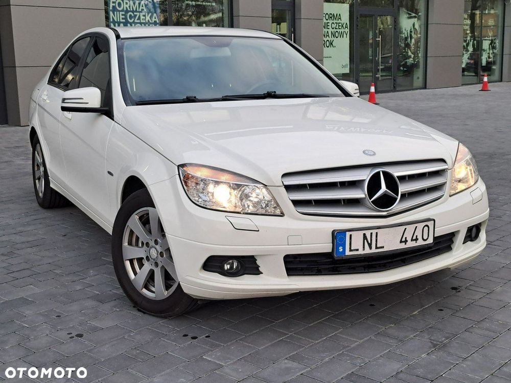 Mercedes-Benz Klasa C 180 BlueEFFICIENCY 7G-TRONIC - 5