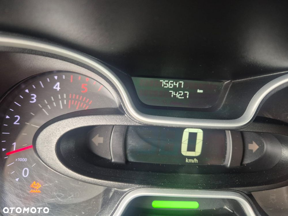 Renault Trafic - 11