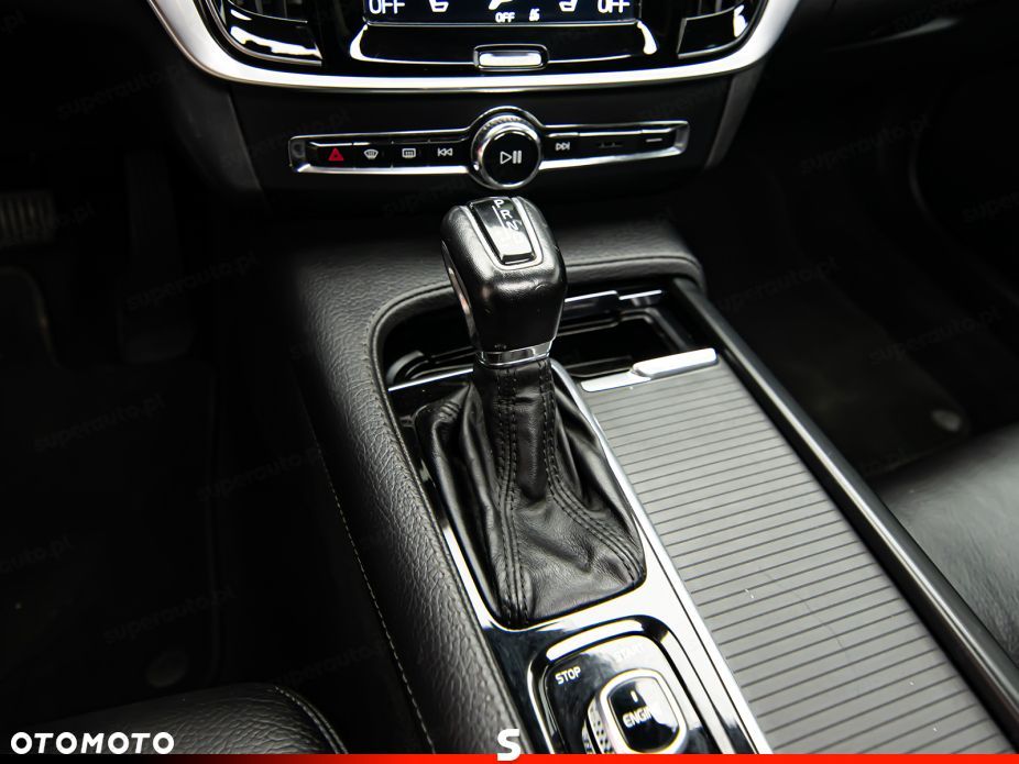 Volvo V90 D5 AWD Inscription - 24