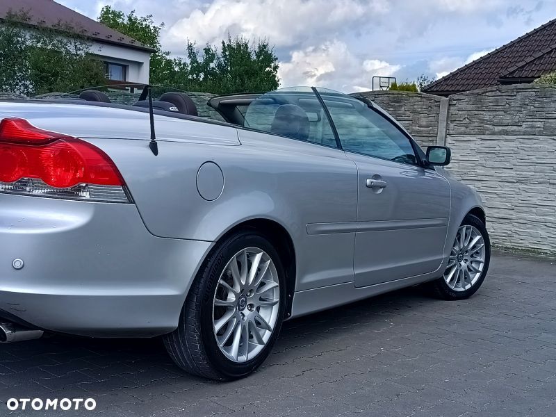 Volvo C70 - 14
